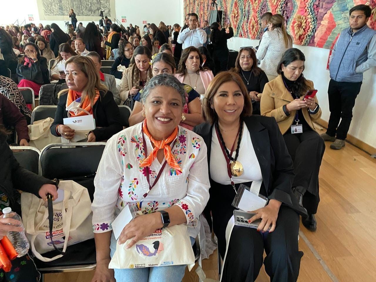 Alcaldesa de Apan participa en "Las Presidentas a Los Pinos"